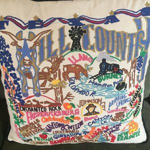 NWT CATSTUDIO HILL COUNTY TEXAS DECORATIVE PILLOW
